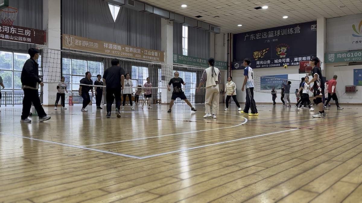 大学生球员如何应对季后赛压力_1